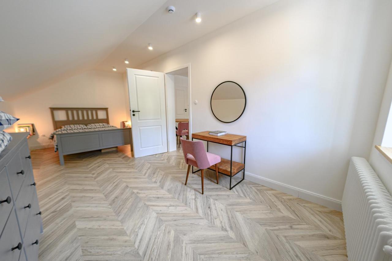Apartment Pod Golebiem Contactless Check In 24h